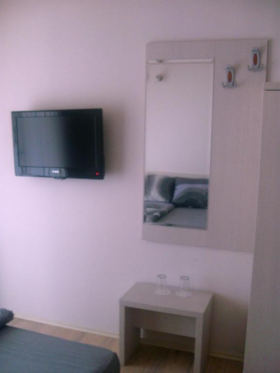 Linda Bed And Breakfast Ni Стая снимка