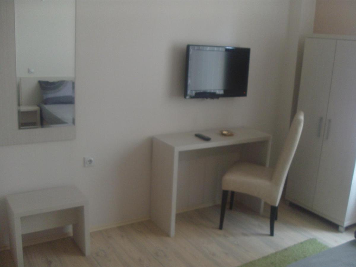 Linda Bed And Breakfast Ni Екстериор снимка